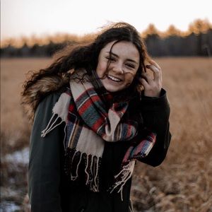 Meet your Posher, Janessa